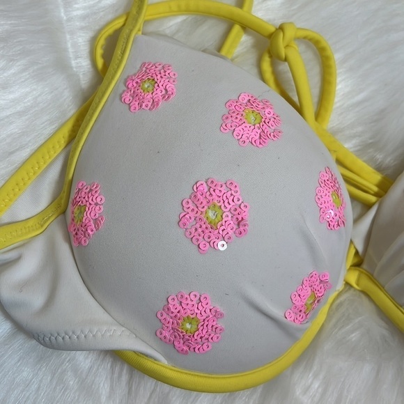 VICTORIA’S Secret Floral Sequin Bikini Top - Picture 2 of 7